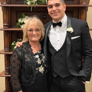 Meet your Posher, Denise